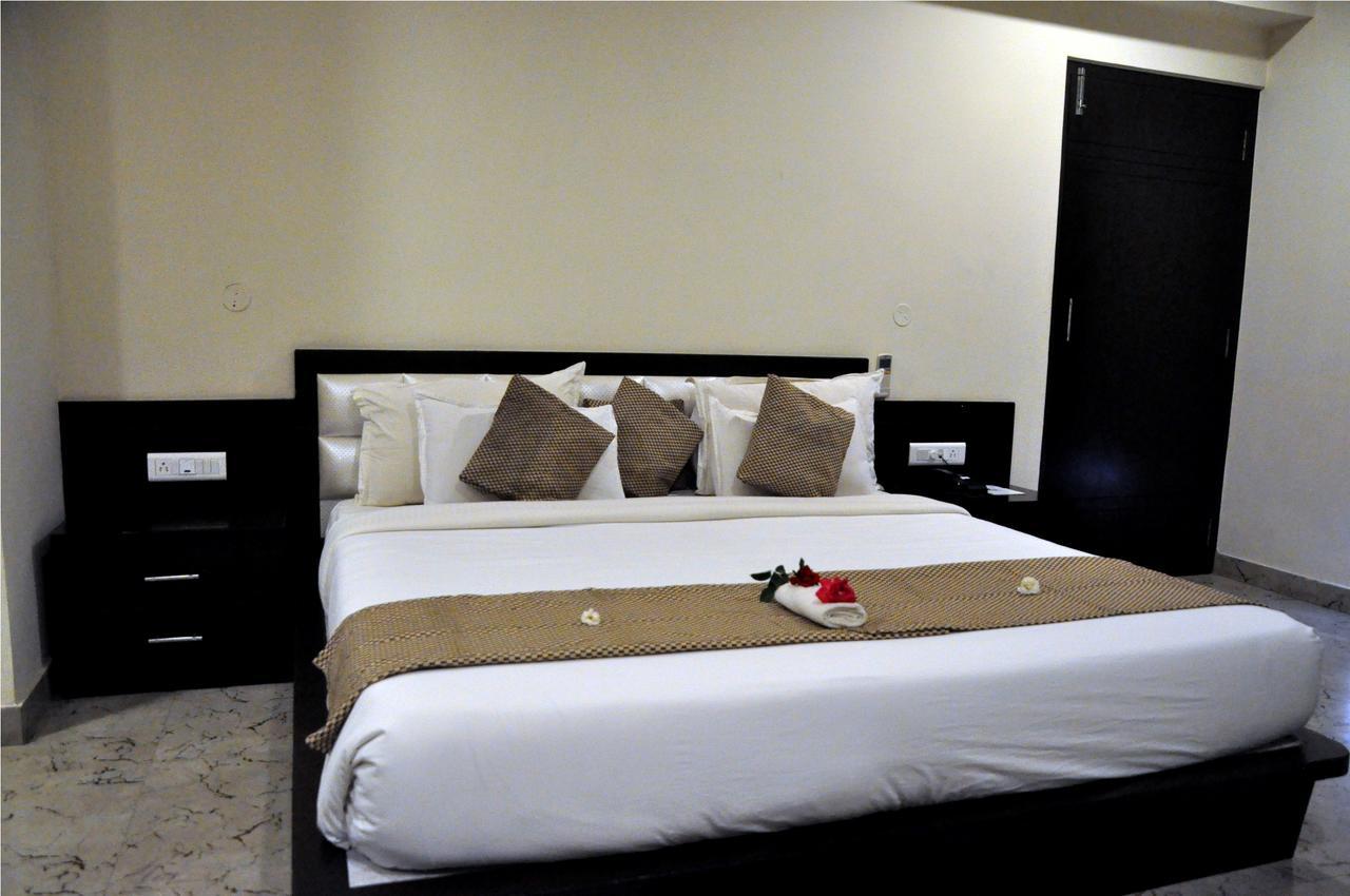 Hotel Suncity Palace Jharsuguda Esterno foto