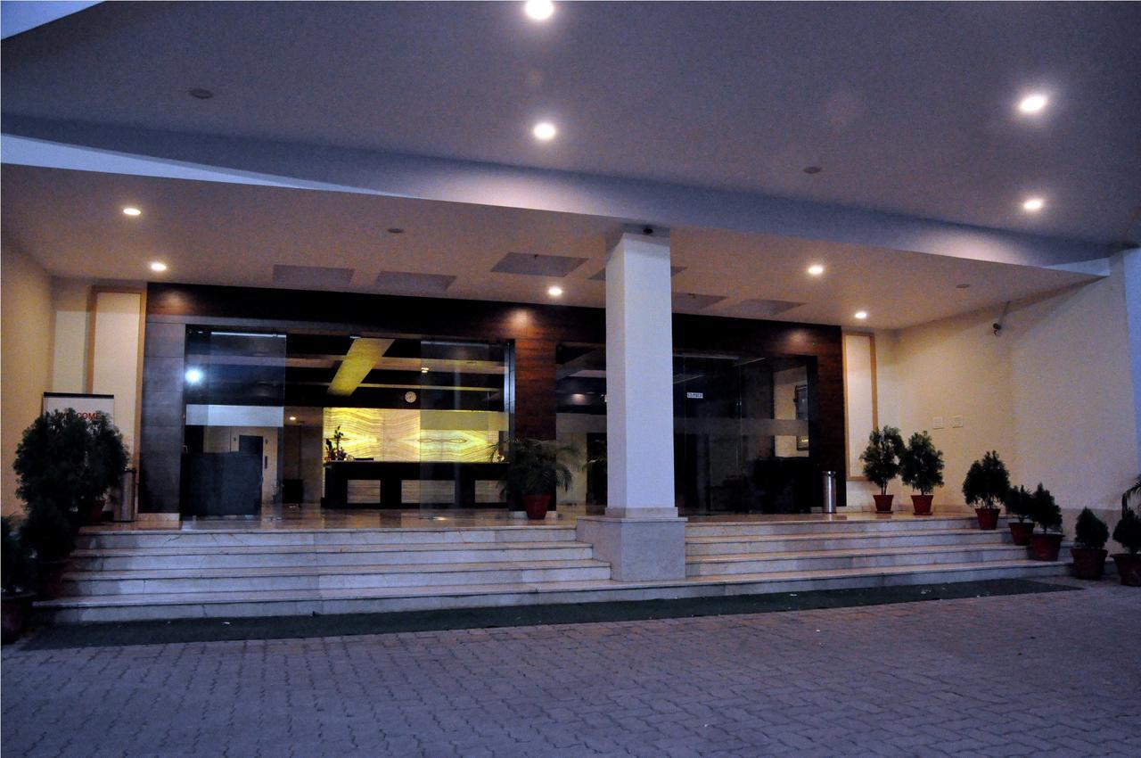 Hotel Suncity Palace Jharsuguda Esterno foto