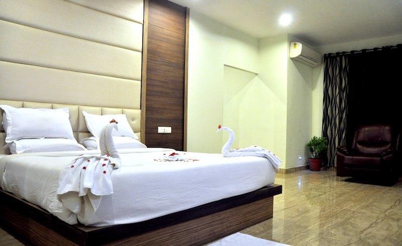 Hotel Suncity Palace Jharsuguda Esterno foto